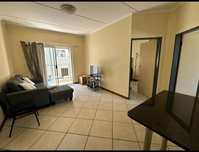 2 BEDROOM APARTMENT FOR SALE IN FERNDALE